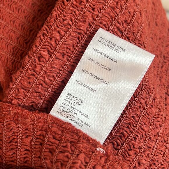 Urban Outfitters smocked top size Small - Picture 7 of 7